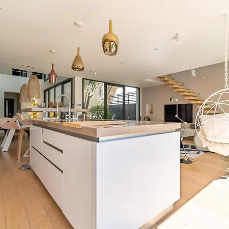Villa Loft Victoria, Architect's House, Pool And Fitness