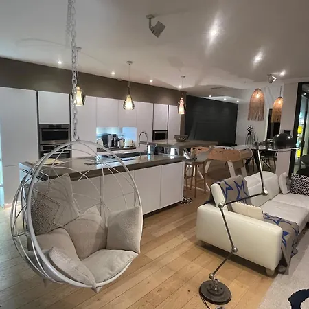Villa Loft Victoria, Architect's House, Pool And Fitness
